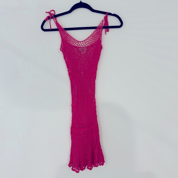 Guess Jeans Hot Pink Crochet Beach Coverup. Size M - Picture 1 of 7